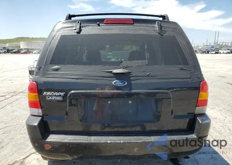 2004 Ford Escape Limited z USA, uszkodzony, nr VIN 1FMCU94184KB05982